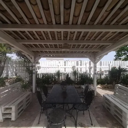 Holiday home Casa Jolie A 100 Mt Dalla Spiaggia Di Carratois