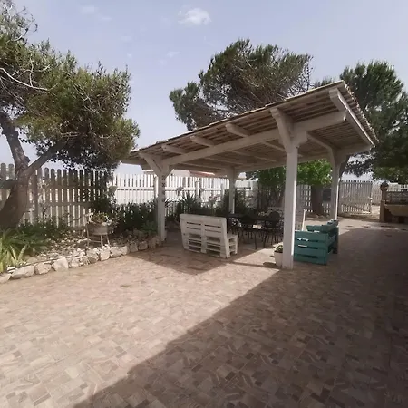 Casa Jolie A 100 Mt Dalla Spiaggia Di Carratois
