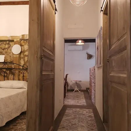 Casa Jolie A 100 Mt Dalla Spiaggia Di Carratois Holiday home Portopalo Di Capo Passero